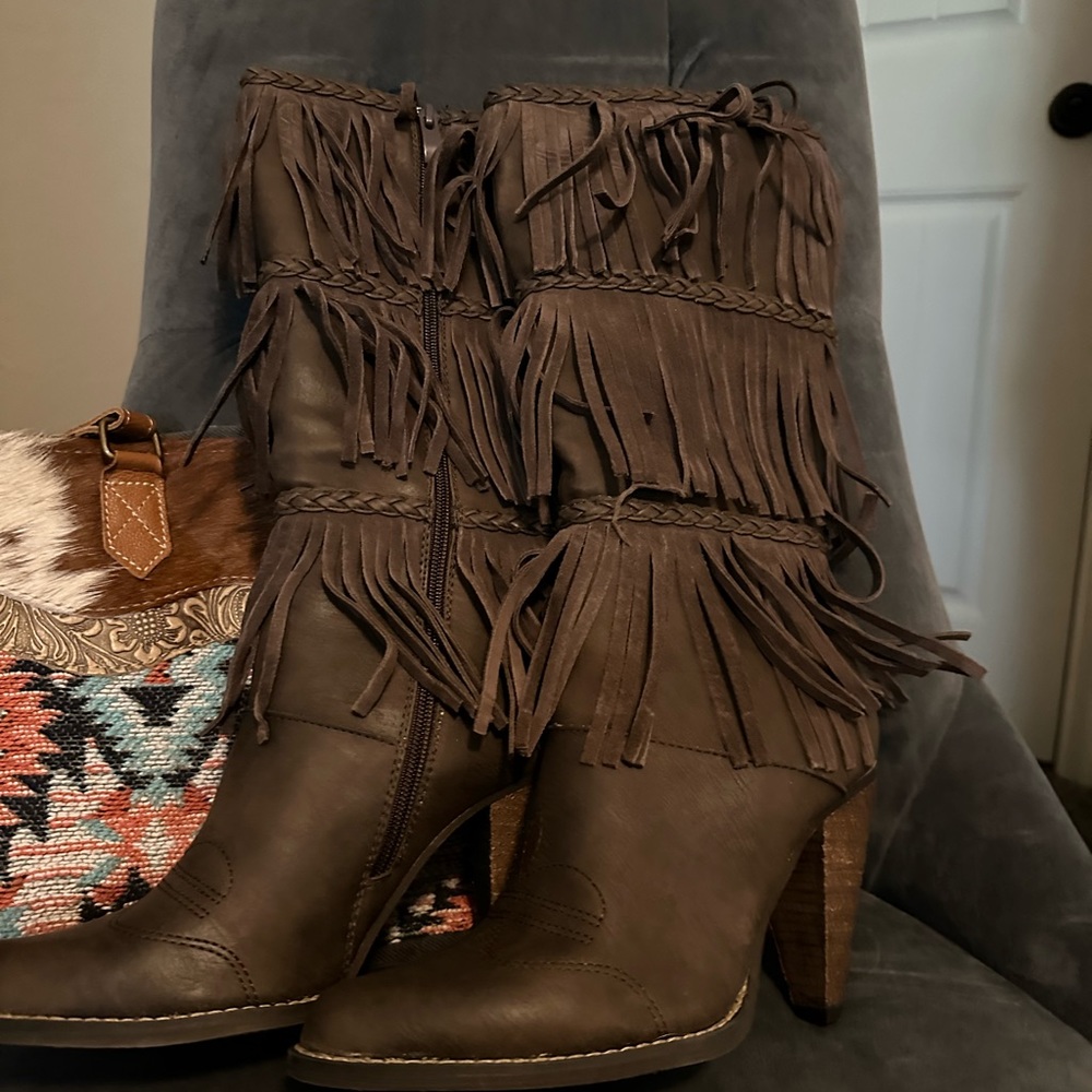 Sexy brown fringe cowgirl boots